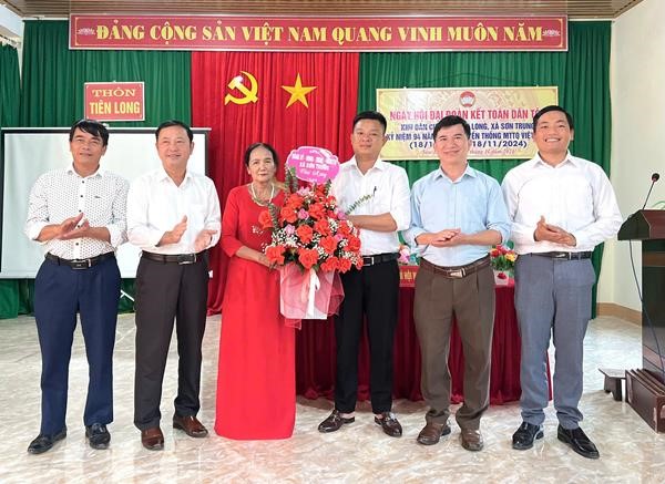 Sôi nổi Ngày hội Đại đoàn kết toàn dân tộc tại các Khu dân cư trên địa bàn  xã Sơn 